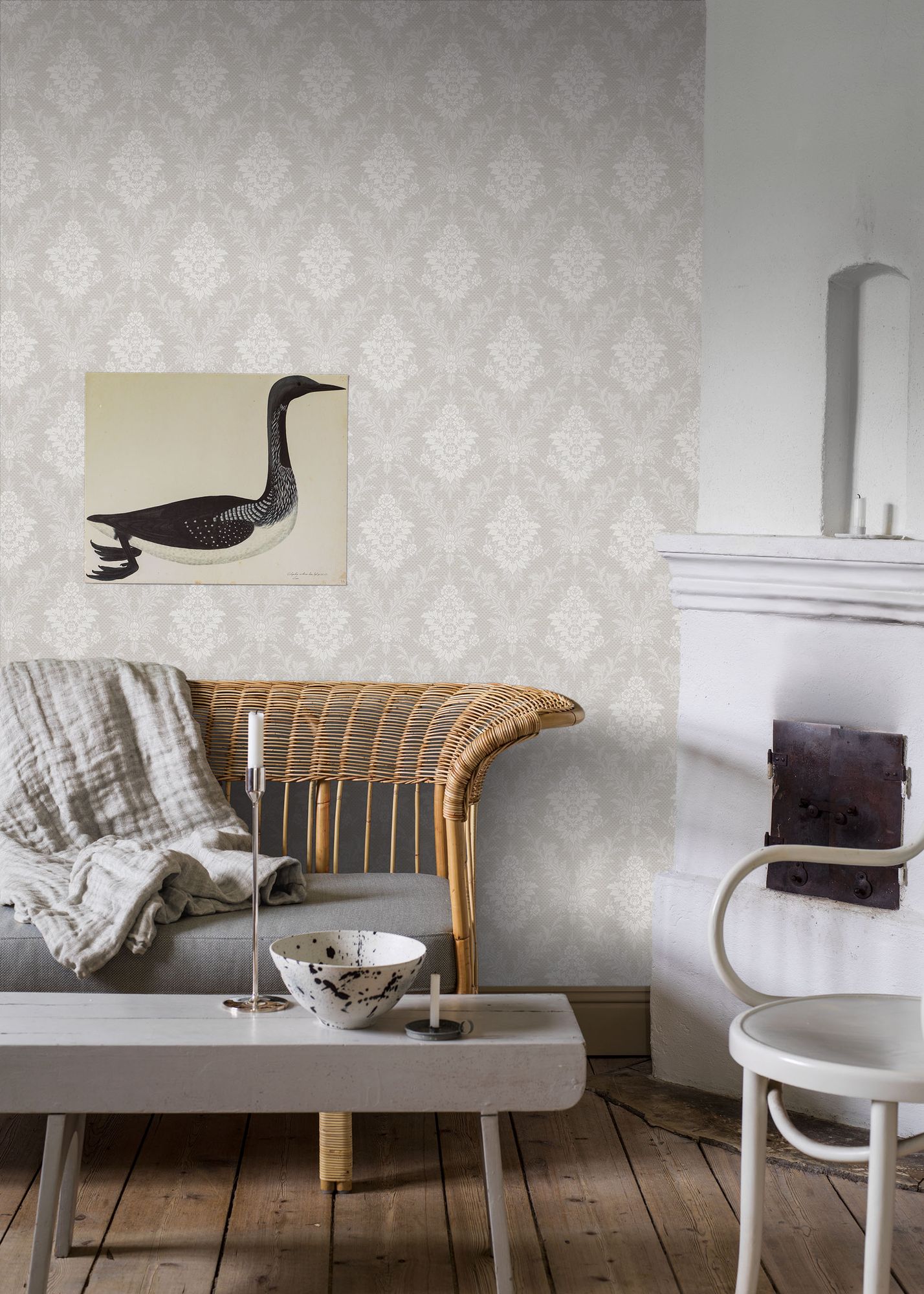 4533 Sofia Grey and White Anno Wallpaper by Boråstapeter