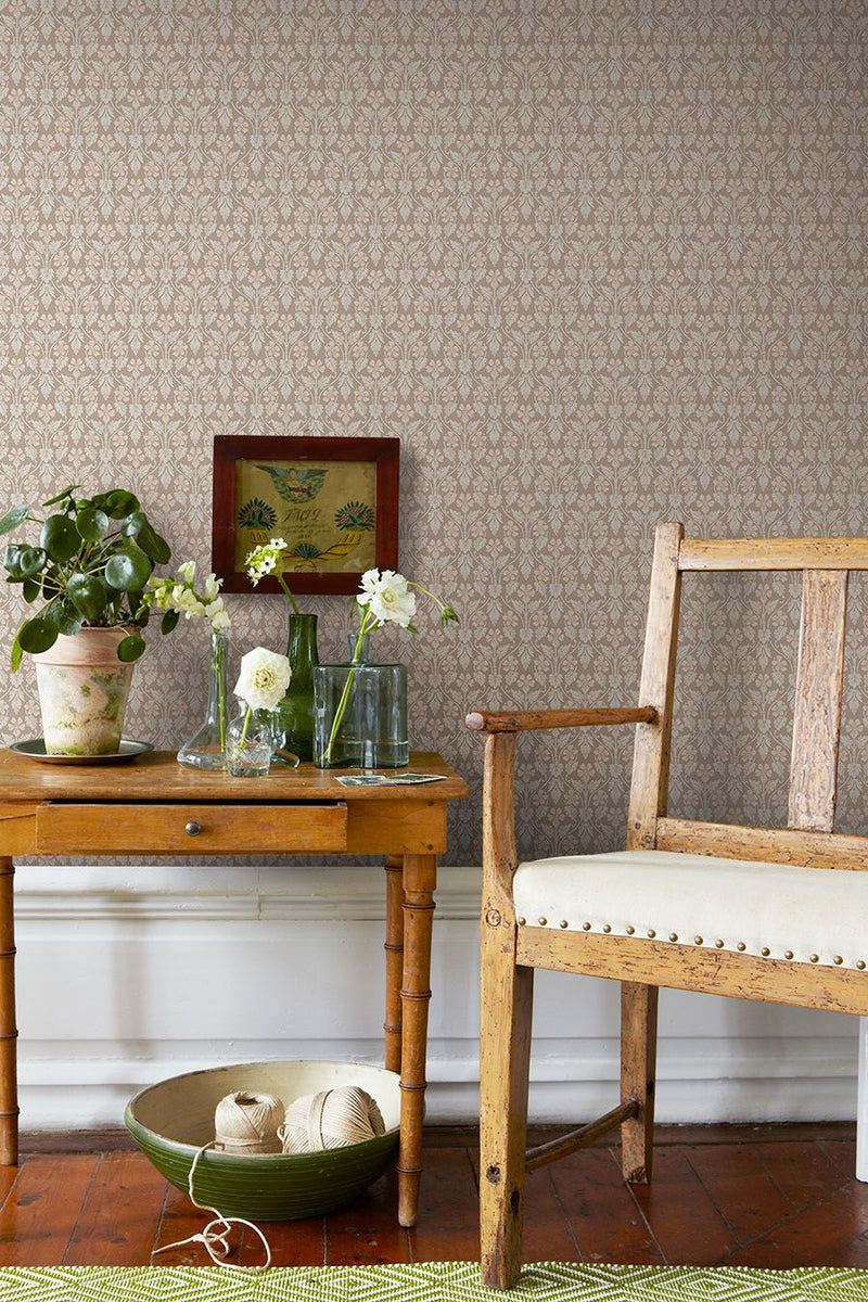 4536 Nora Beige Anno Wallpaper by Boråstapeter