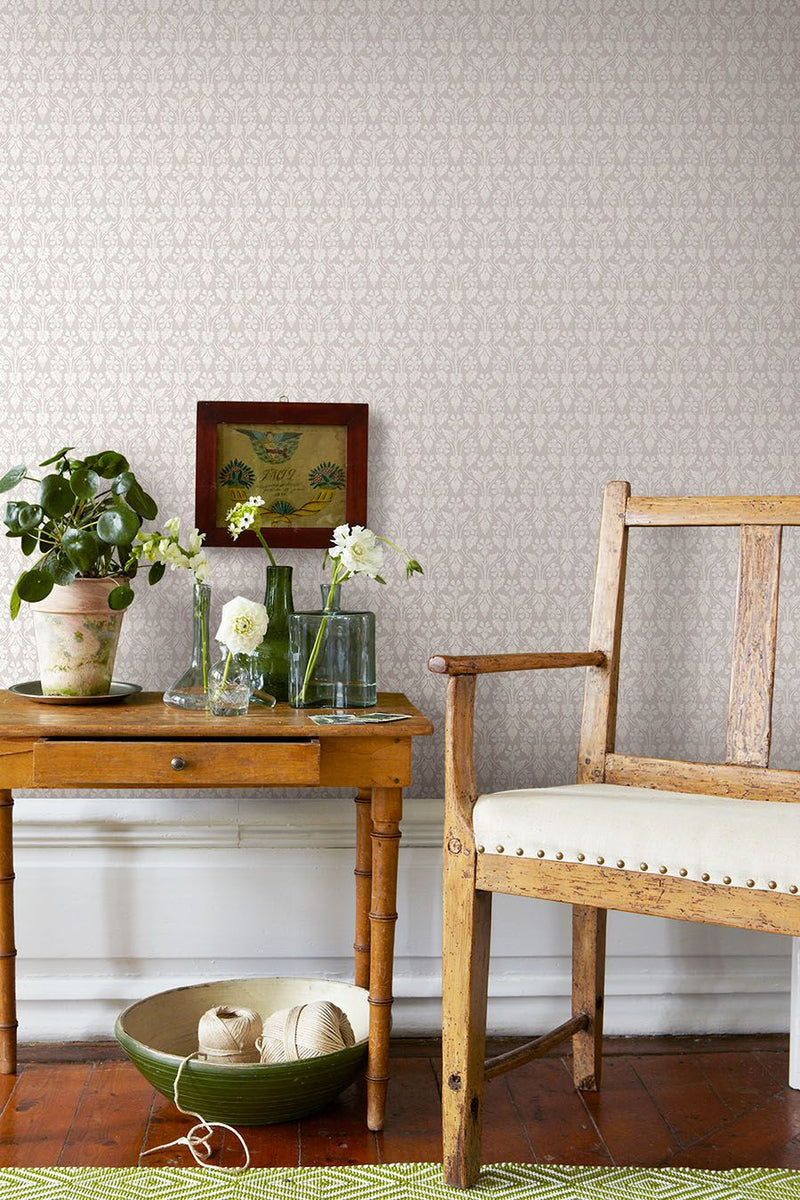 4537 Nora Grey and White Anno Wallpaper by Boråstapeter