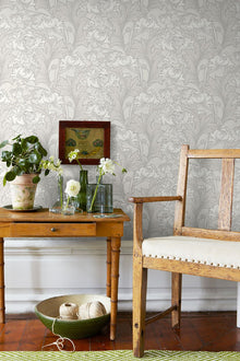 4540 Siri Grey and White Anno Wallpaper by Boråstapeter