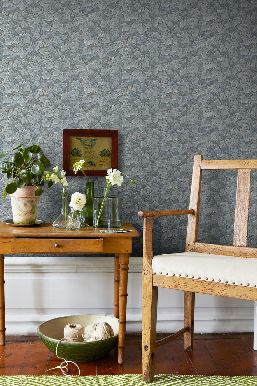 4545 Waldemar Light Blue Anno Wallpaper by Boråstapeter