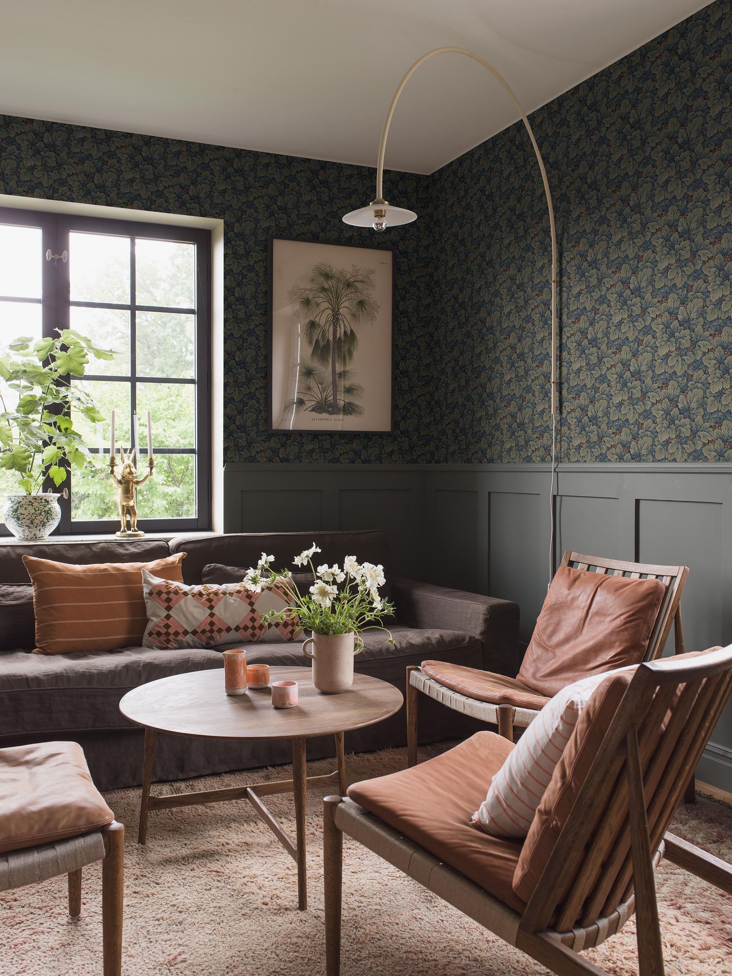 4587 Waldemar Dark Blue and Green Icons Wallpaper by Boråstapeter