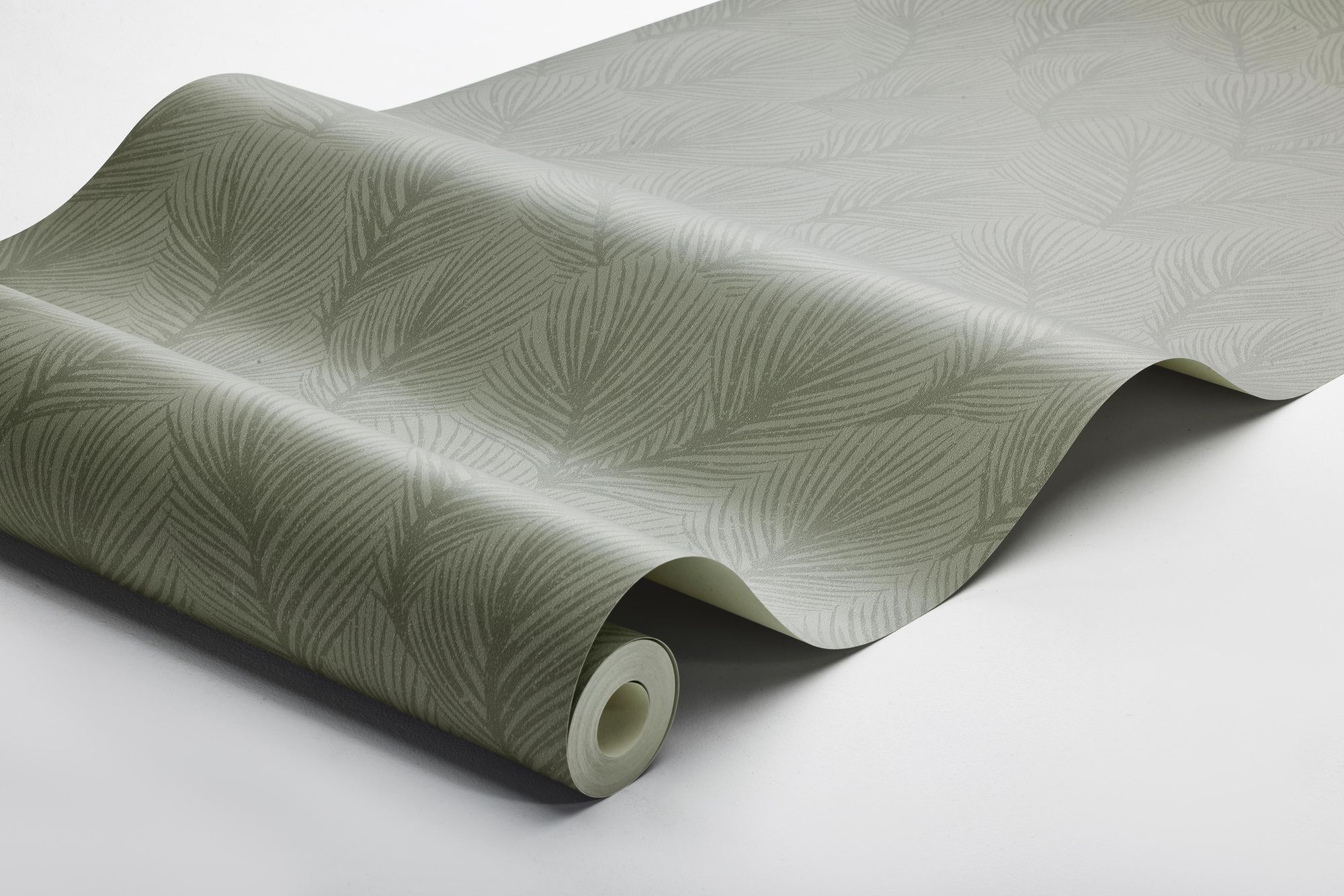 4704 Pine Tree Green Wallpaper by Boråstapeter