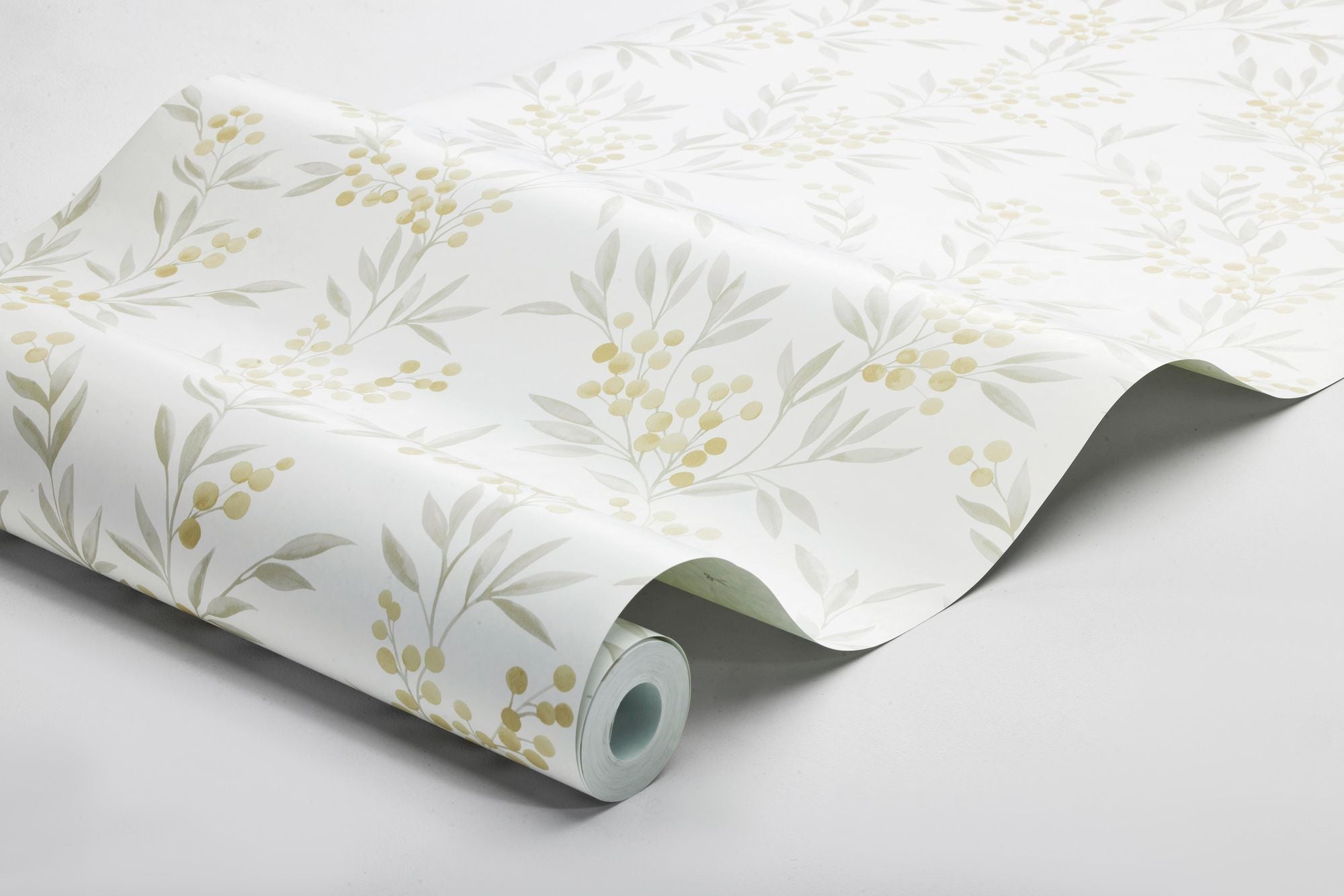 4713 Forest Berries Multi and White Wallpaper by Boråstapeter