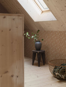 4726 Hip Rose Red and Beige Wallpaper by Boråstapeter