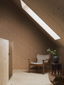 4726 Hip Rose Red and Beige Wallpaper by Boråstapeter