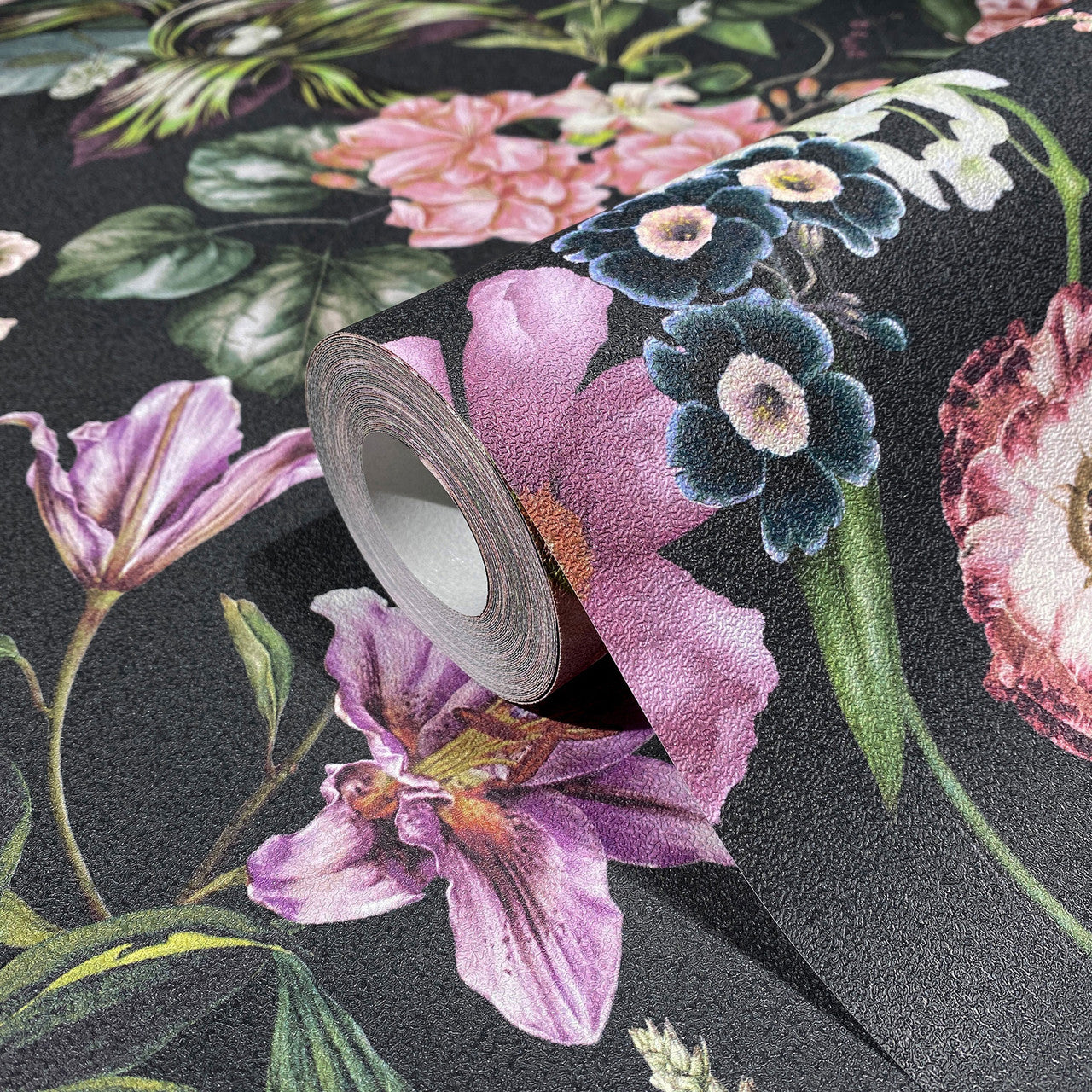 47460 Floral Rhapsody The New Design Book Schwarz, Rose and Green Wallpaper By Galerie