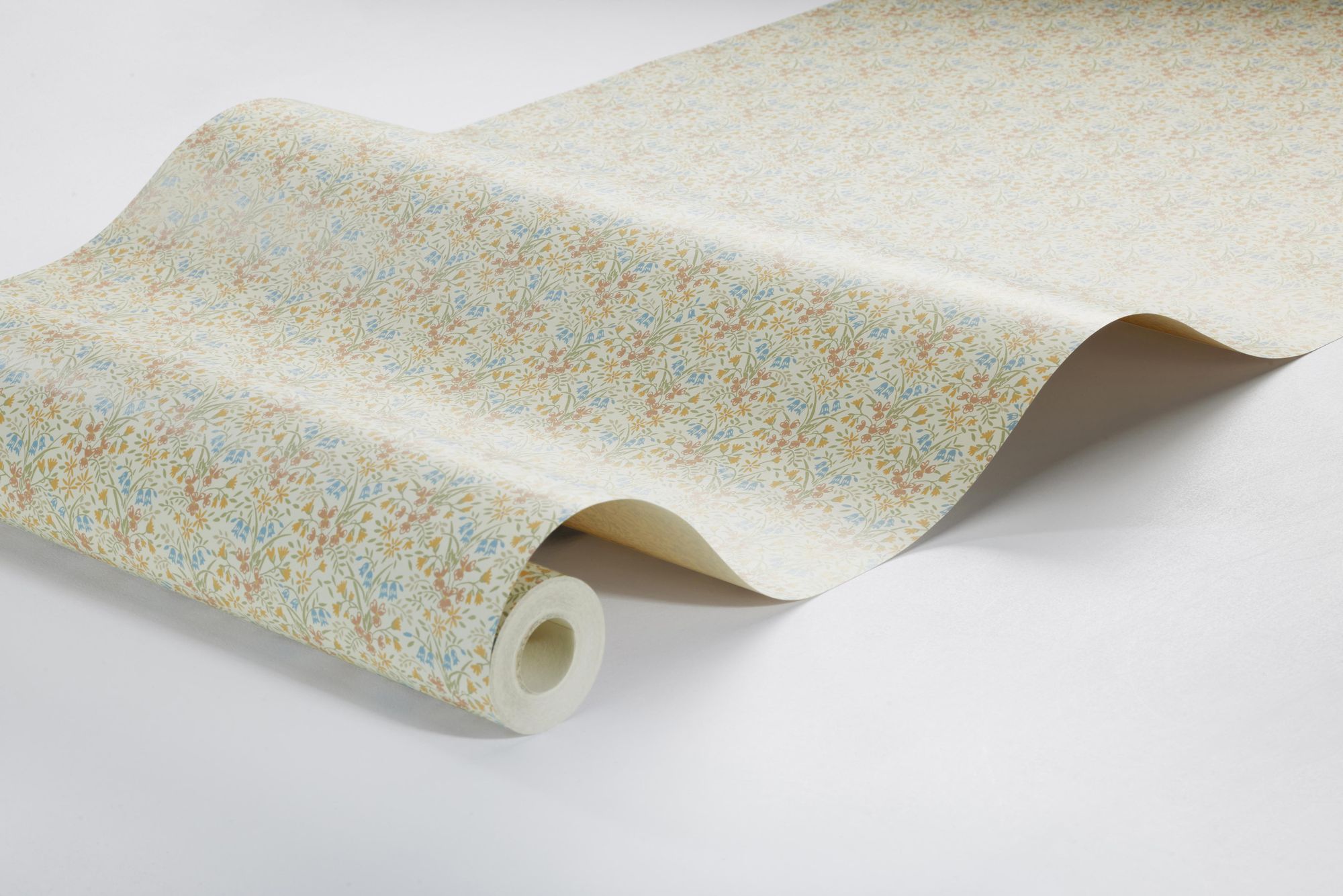4815 Bella Beige and Multi Wallpaper by Boråstapeter