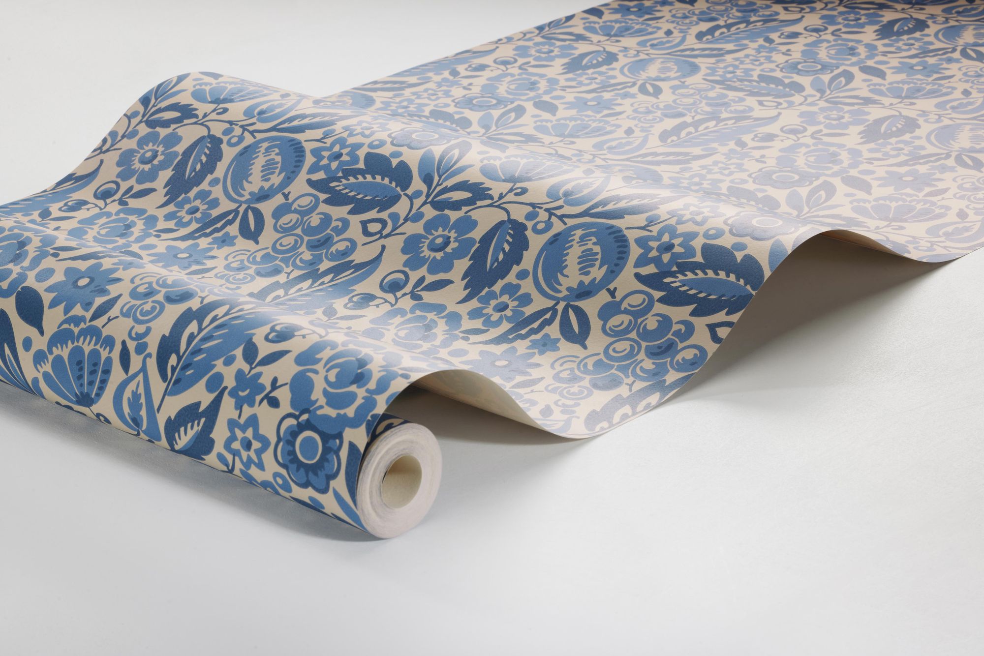 4817 Elise Blue and Beige Wallpaper by Boråstapeter