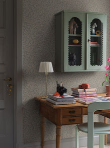 4829 Vintergröna Green and Beige Wallpaper by Boråstapeter