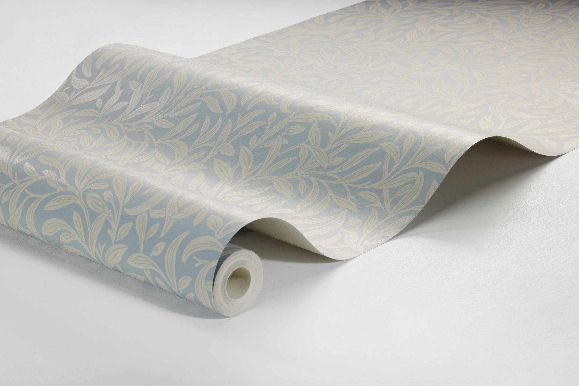 4831 Vintergröna Blue and Beige Wallpaper by Boråstapeter