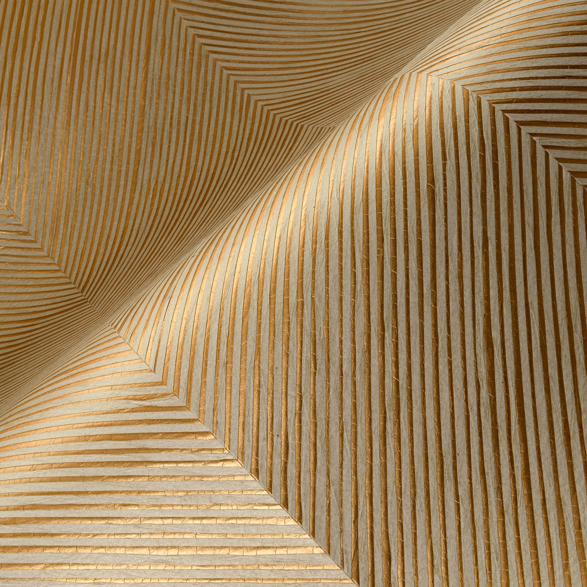48602 Kinisi Copper Zephyr Wallpaper by Arte