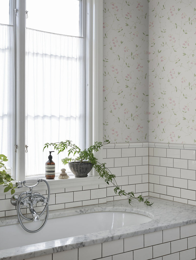 490-24 Light Pink Sanna Tidlösa Wallpaper by Sandberg