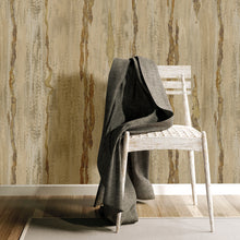 49362 Verticale Stratum Gold Wallpaper By Galerie
