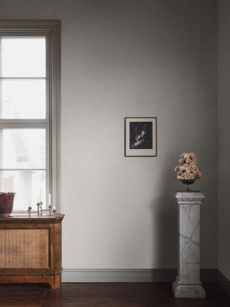 5050 Shades Alabaster White Wallpaper by Boråstapeter