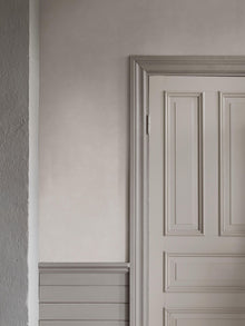 5057 Shades Chalk Beige Wallpaper by Boråstapeter