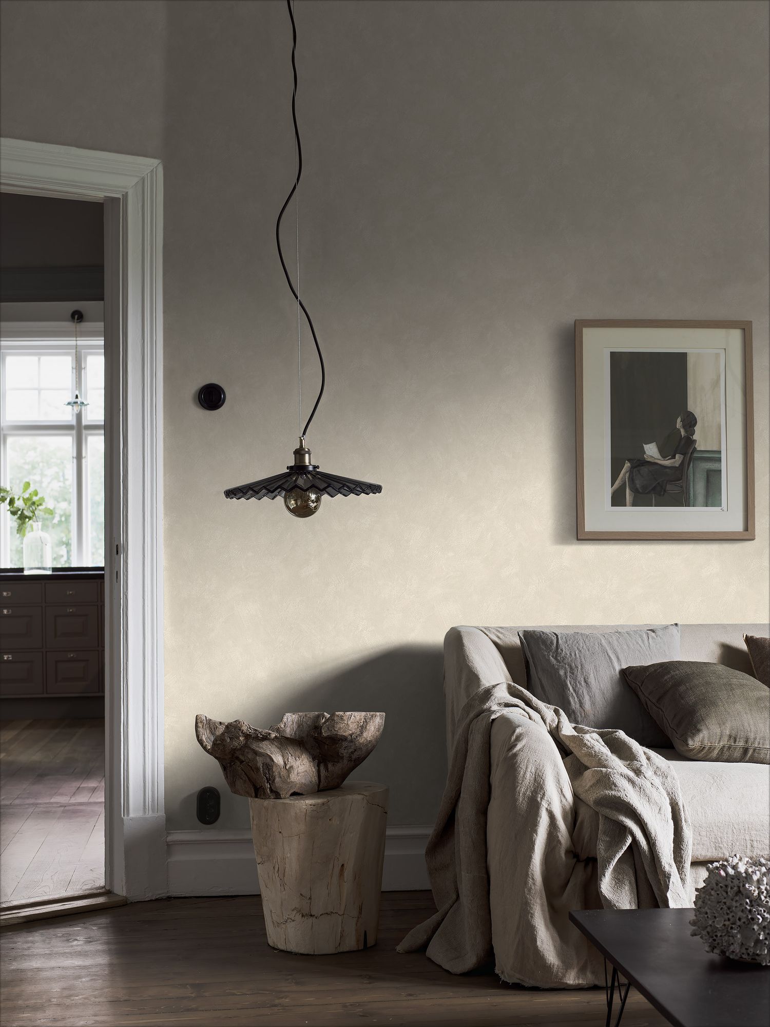 5080 Painter´s Wall Light Beige Cottage Garden Wallpaper by Boråstapeter
