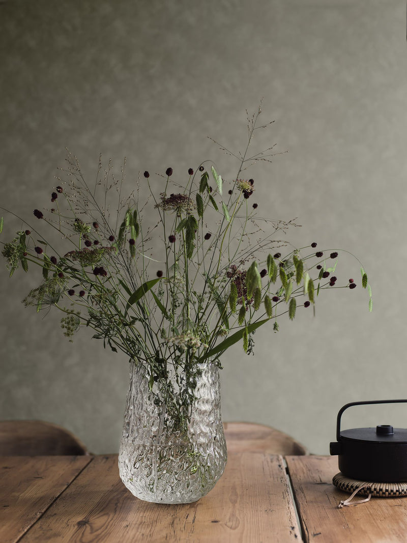 5087 Painter´s Wall Dark Green and Grey Cottage Garden Wallpaper by Boråstapeter