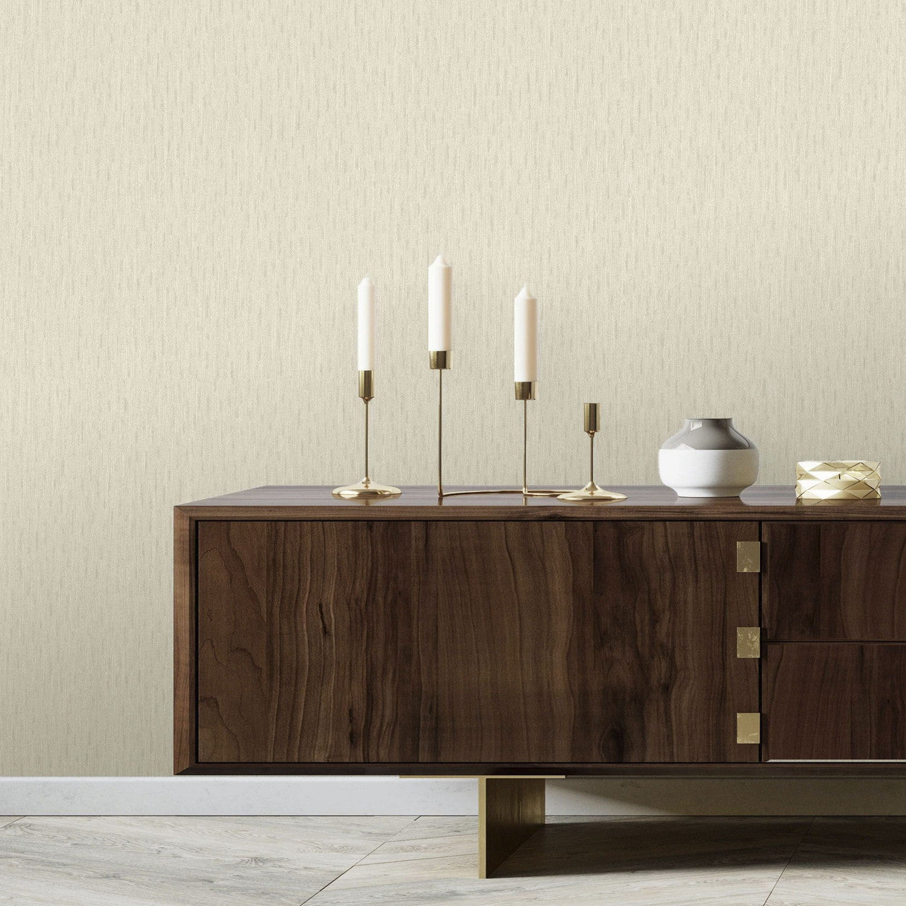 526752 Bellini Plain Cream Wallpaper by Rasch