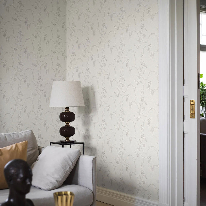 5513 Elsie Swedish Grace Neutral Wallpaper by Borastapeter