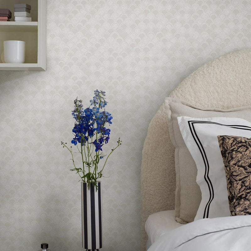 5522 Birgit Swedish Grace Neutral Wallpaper by Borastapeter