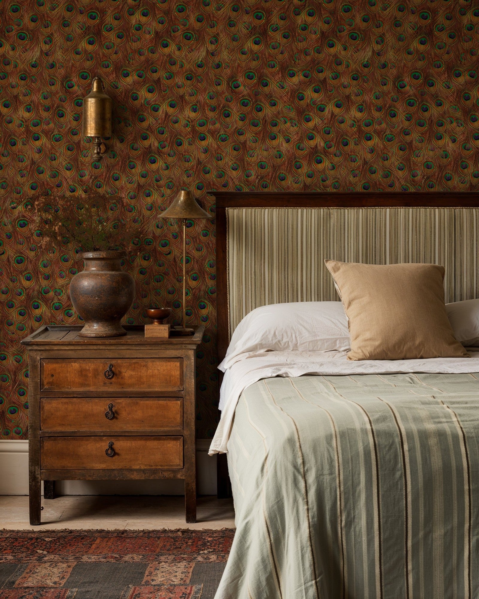 5800052 Peafowl Warm Essentia Wallpaper by Coordonné