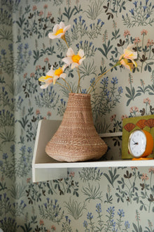 5801 Noras Äng Green and Multi Wallpaper by Boråstapeter