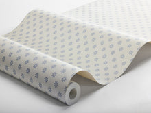 5810 Skogsstjärna Blue and White Wallpaper by Boråstapeter