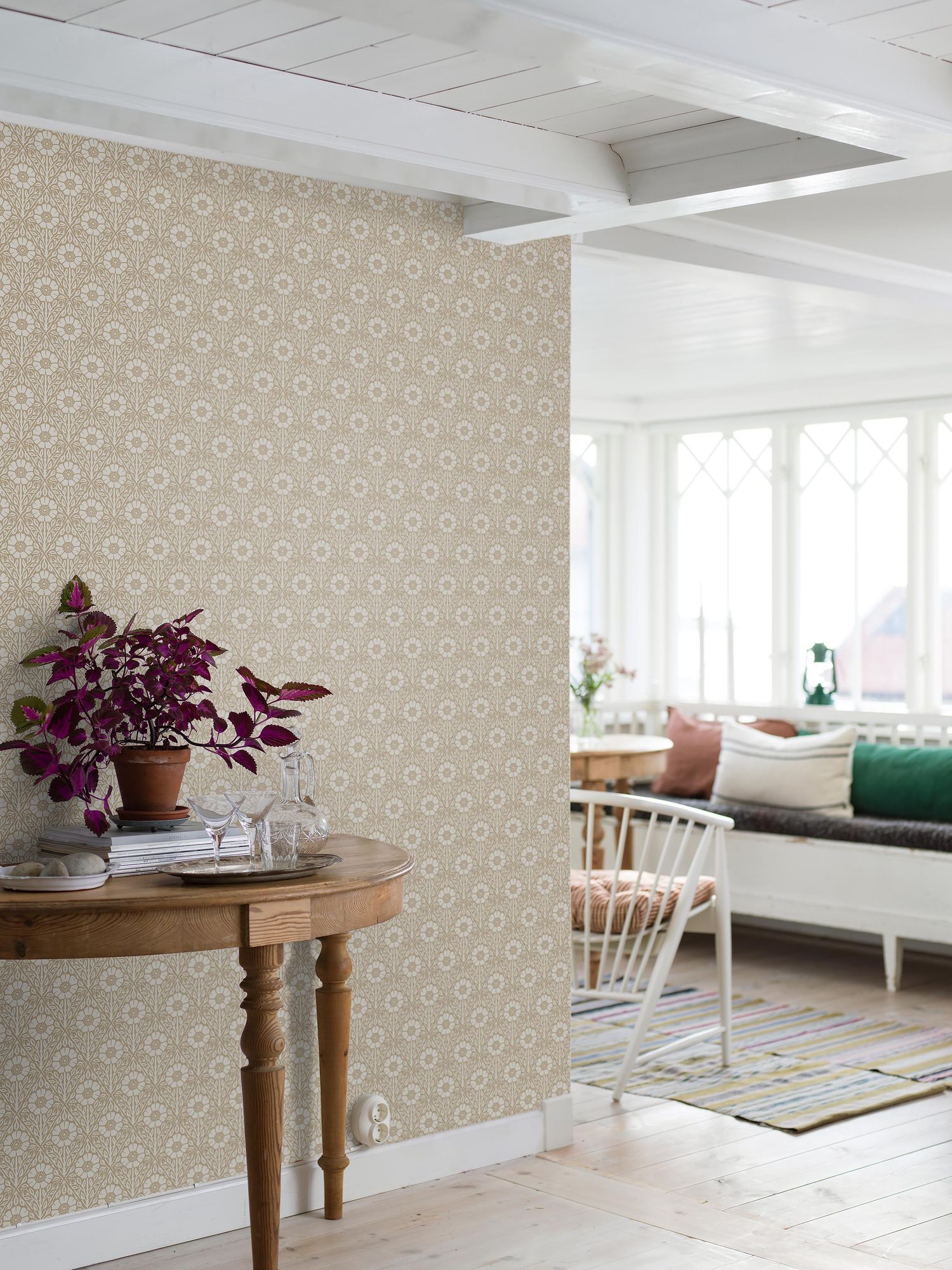 5814 Nyponros Brown and Beige Wallpaper by Boråstapeter