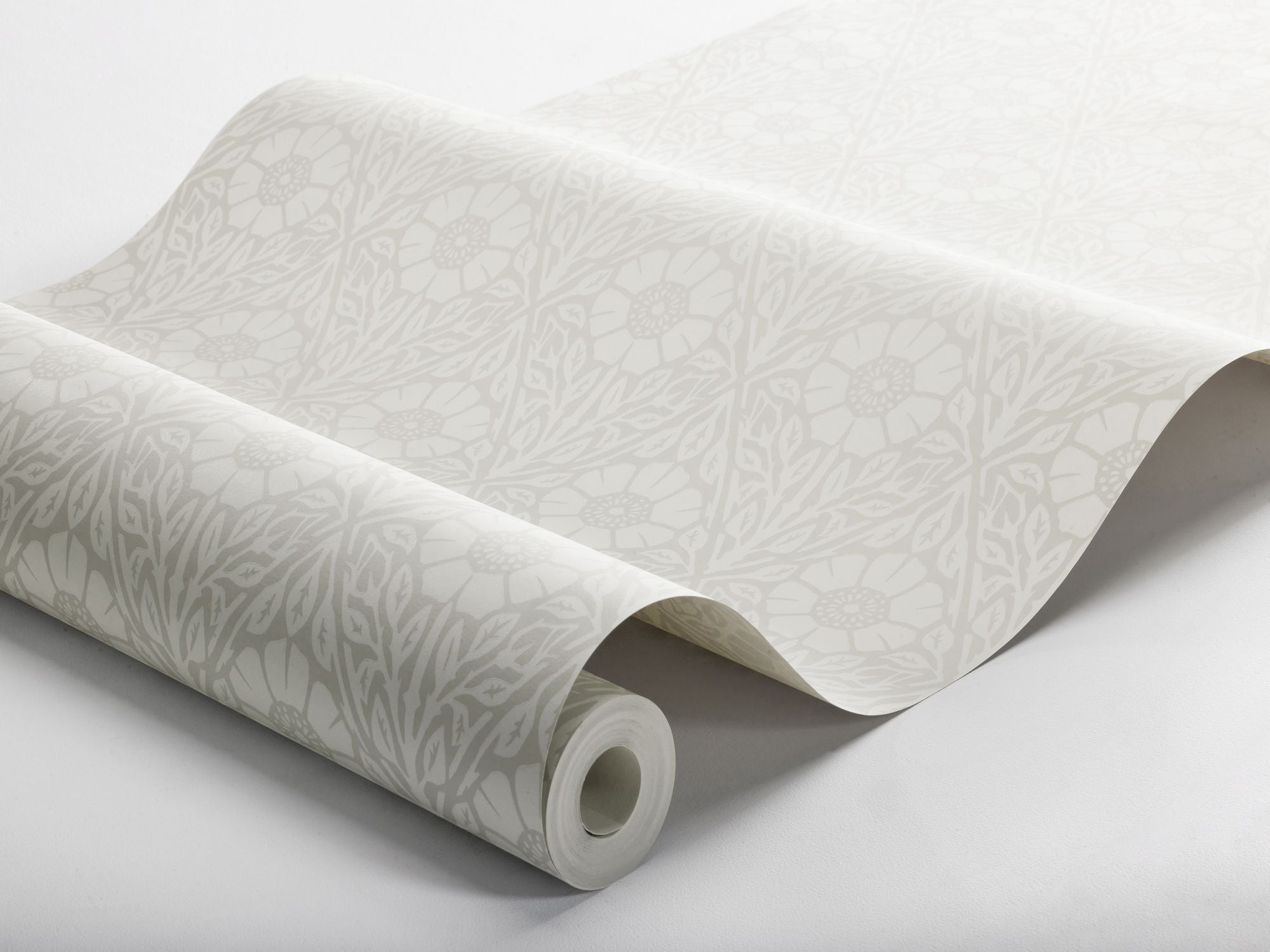 5815 Nyponros Grey and White Wallpaper by Boråstapeter