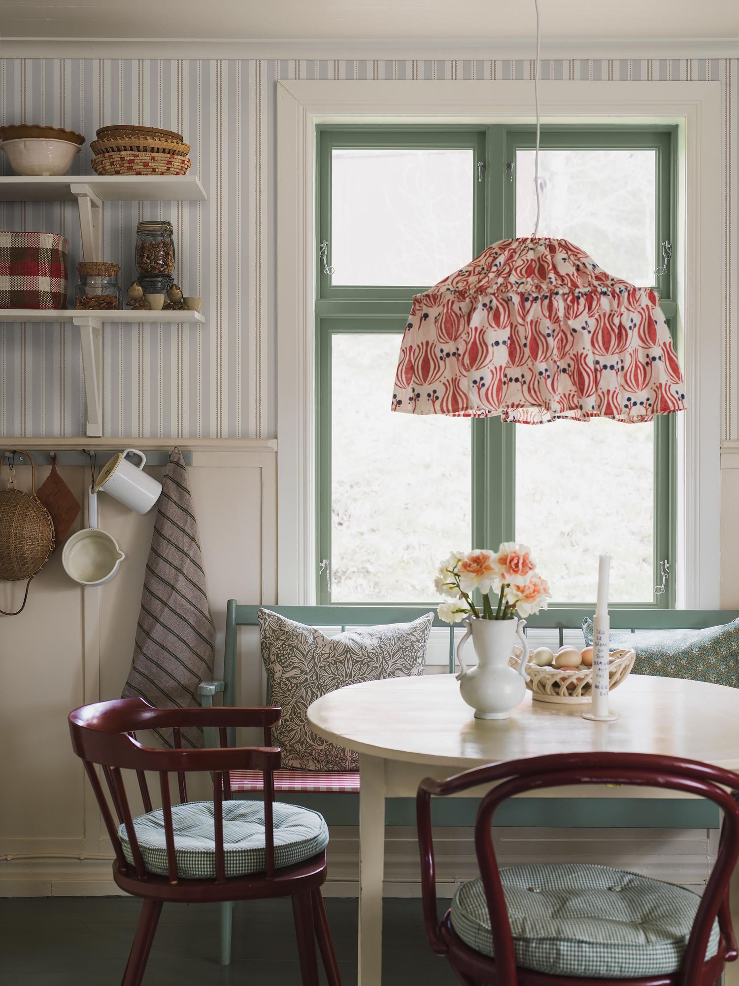 5818 Hedda Grey and Brown Wallpaper by Boråstapeter