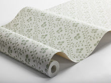 5823 Idun Green and White Wallpaper by Boråstapeter