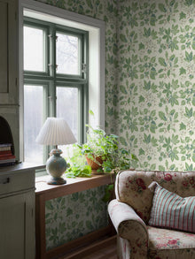 5832 Arboretum Green and White Wallpaper by Boråstapeter