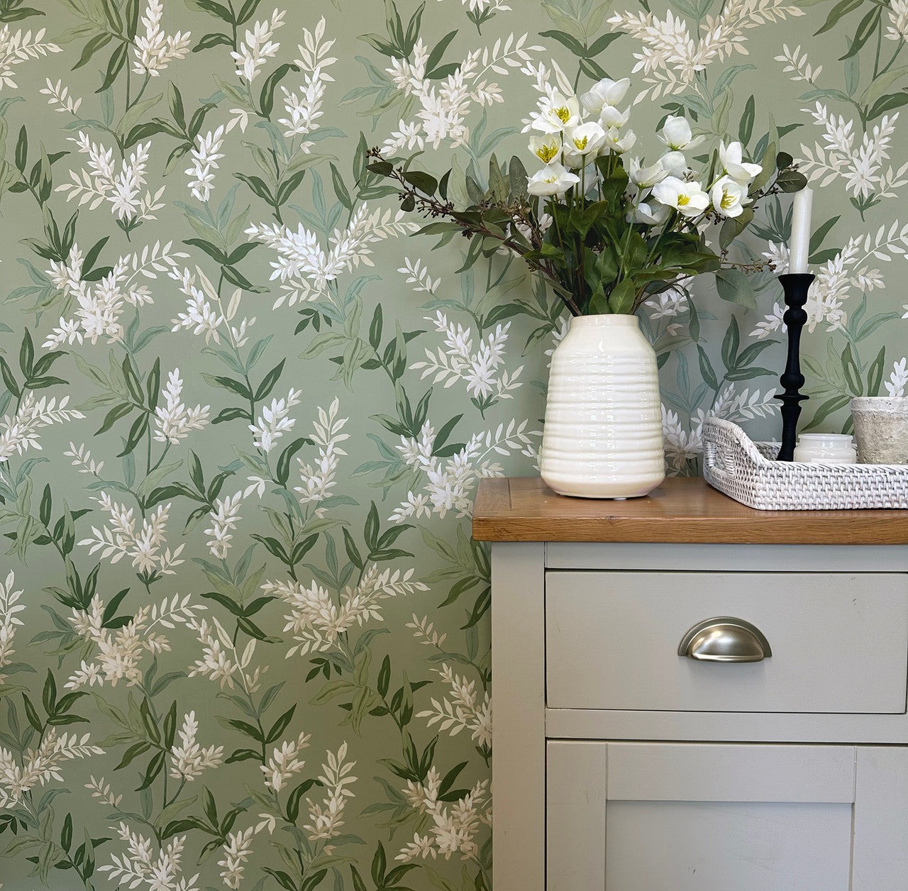 5907 Olivia Sage Floral Wallpaper by Belgravia