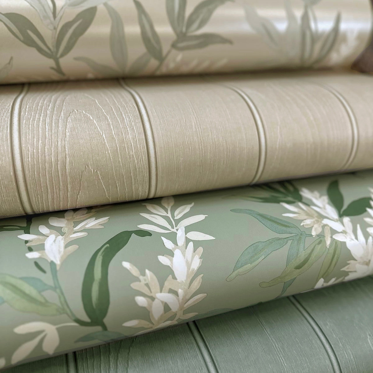 5908 Olivia Beige Floral Wallpaper by Belgravia