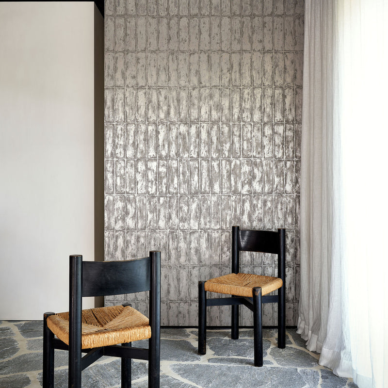 60124 Chalk Stone Metal X Patina Silver Wallpaper By Arte