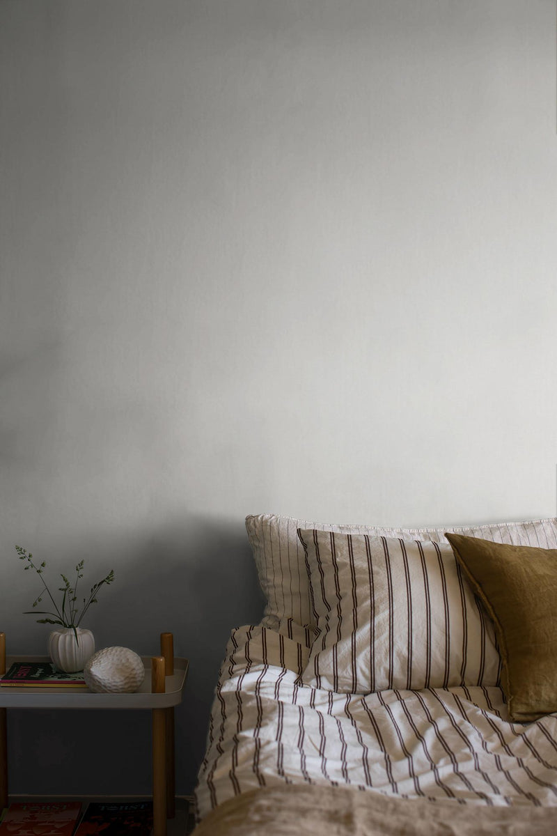 6115 Canvas Shimmer White Wallpaper by Boråstapeter