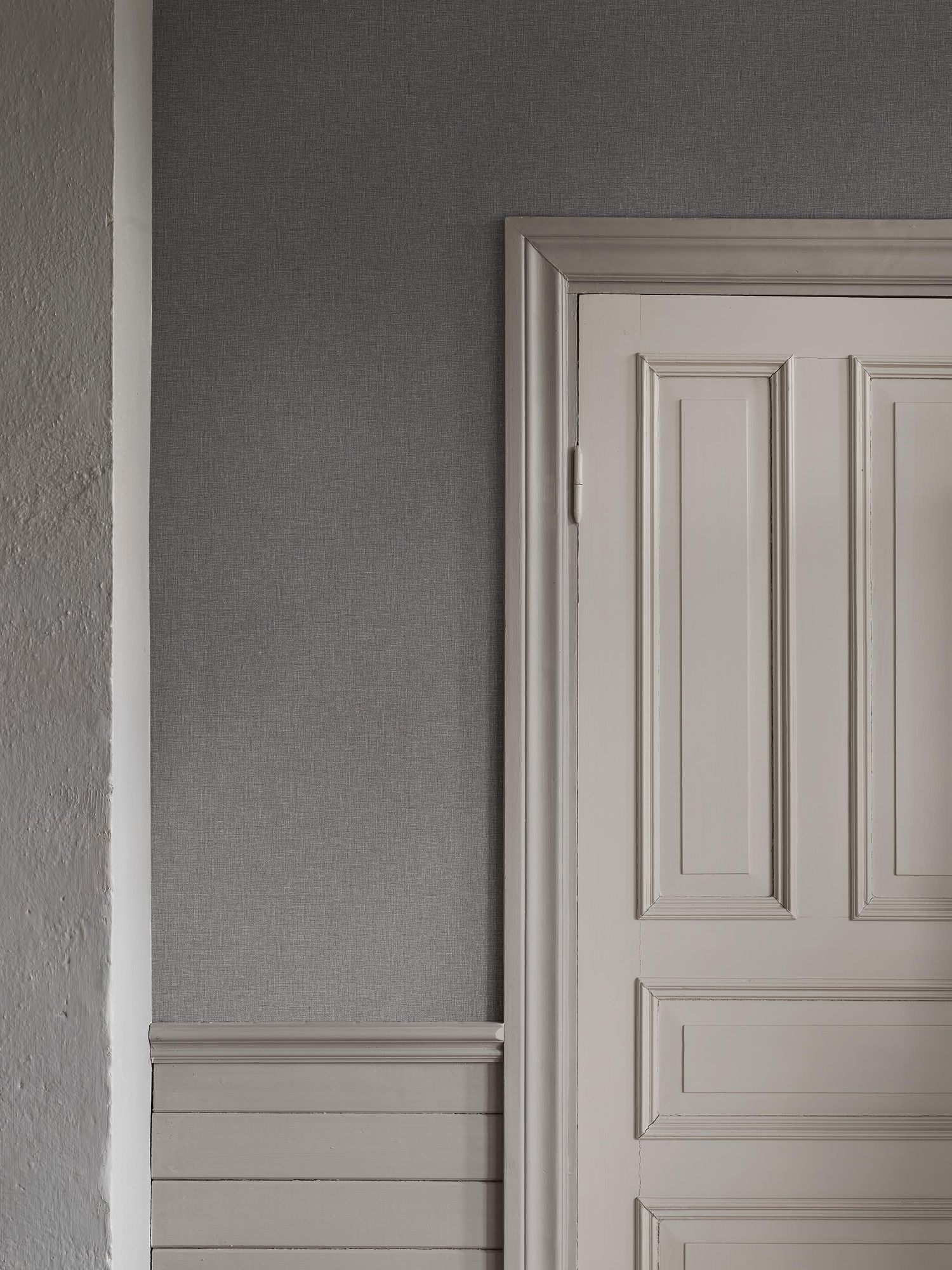 6119 Canvas Graphite Grey Wallpaper by Boråstapeter