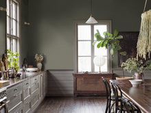 6130 Canvas Olive Green Wallpaper by Boråstapeter