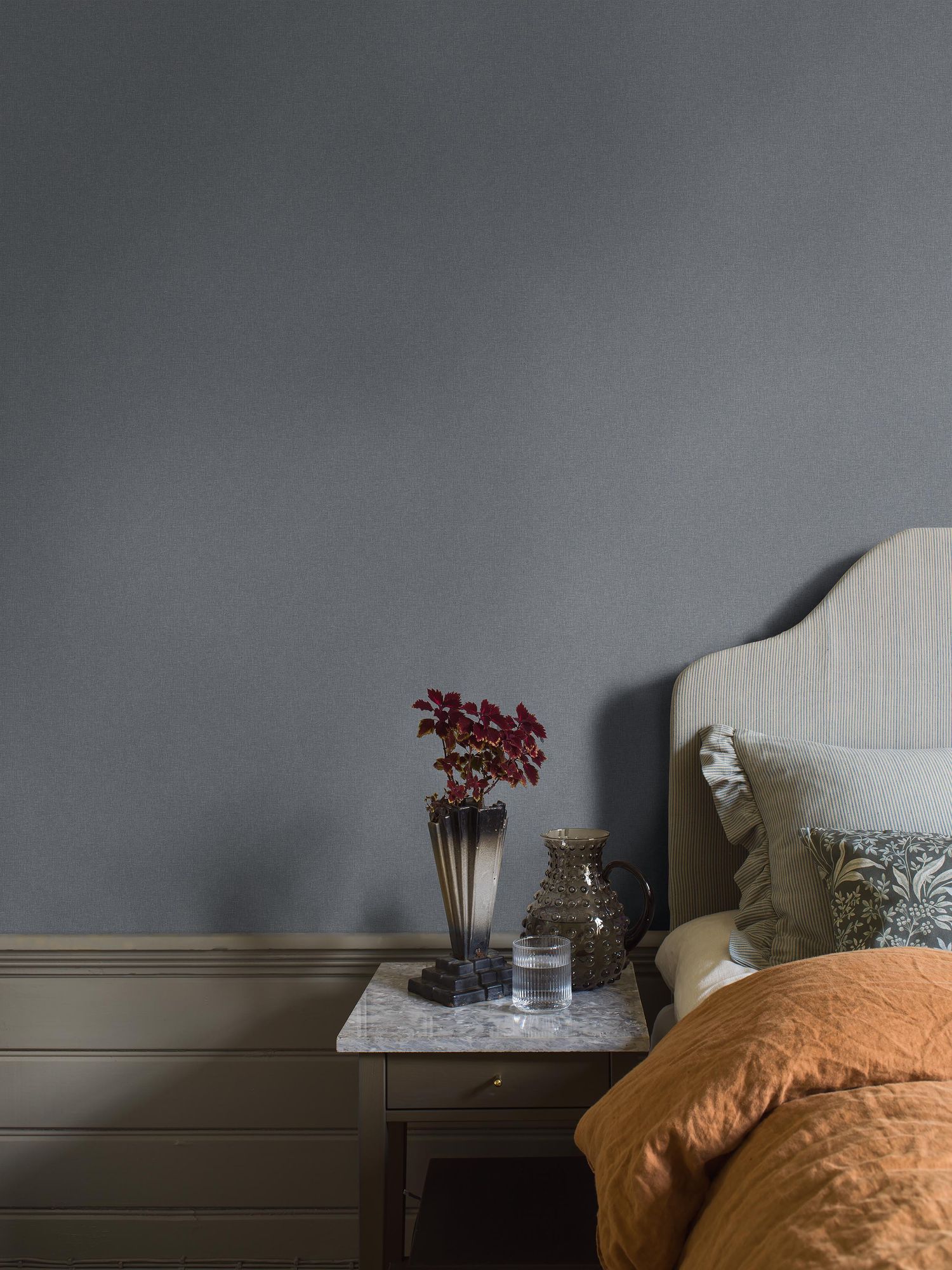 6134 Canvas Indigo Blue Wallpaper by Boråstapeter