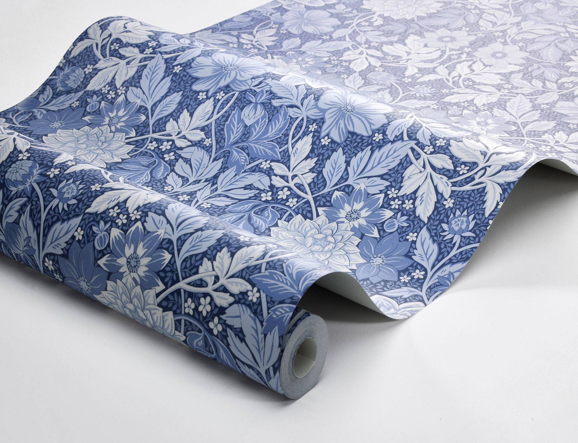 6141 Dahlia Garden Dark Blue and White Blue & White Wallpaper by Boråstapeter