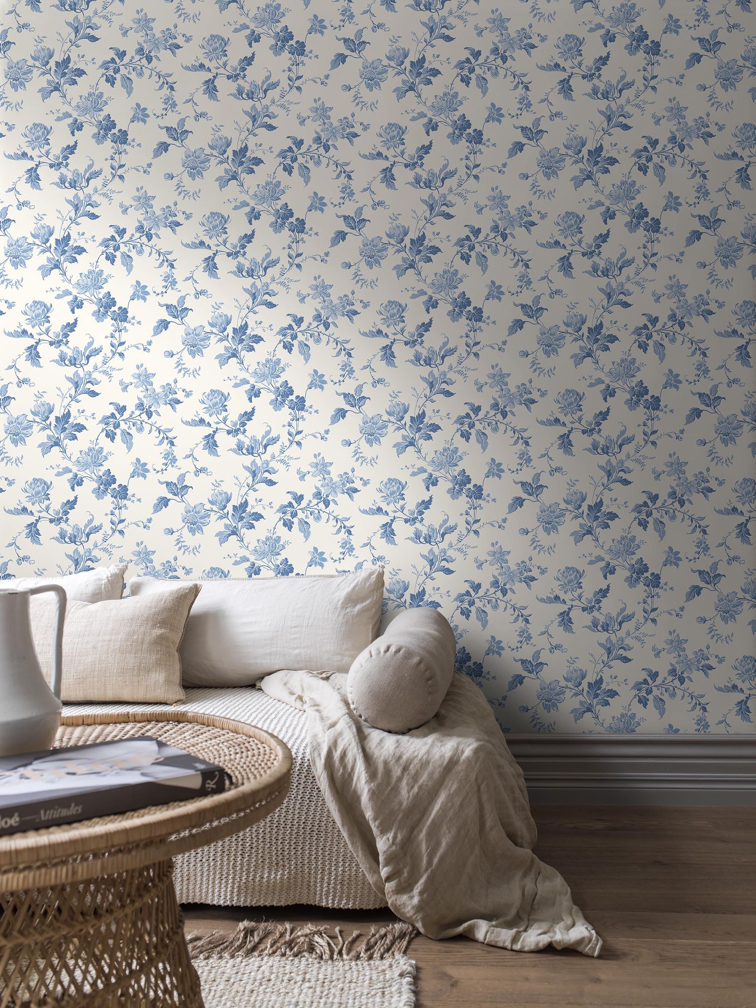 6146 Blomslinga Light Blue and White Blue & White Wallpaper by Boråstapeter