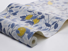6150 Citronträd Light Blue Blue & White Wallpaper by Boråstapeter
