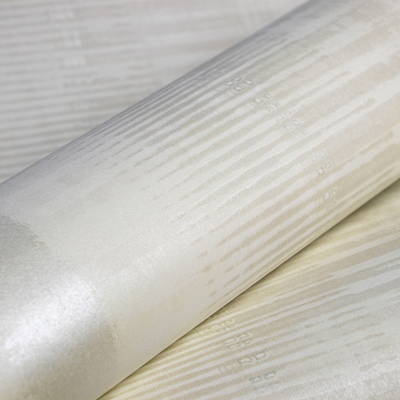 64322 Antique White Hermes Adonea Wallpaper By Hohenberger