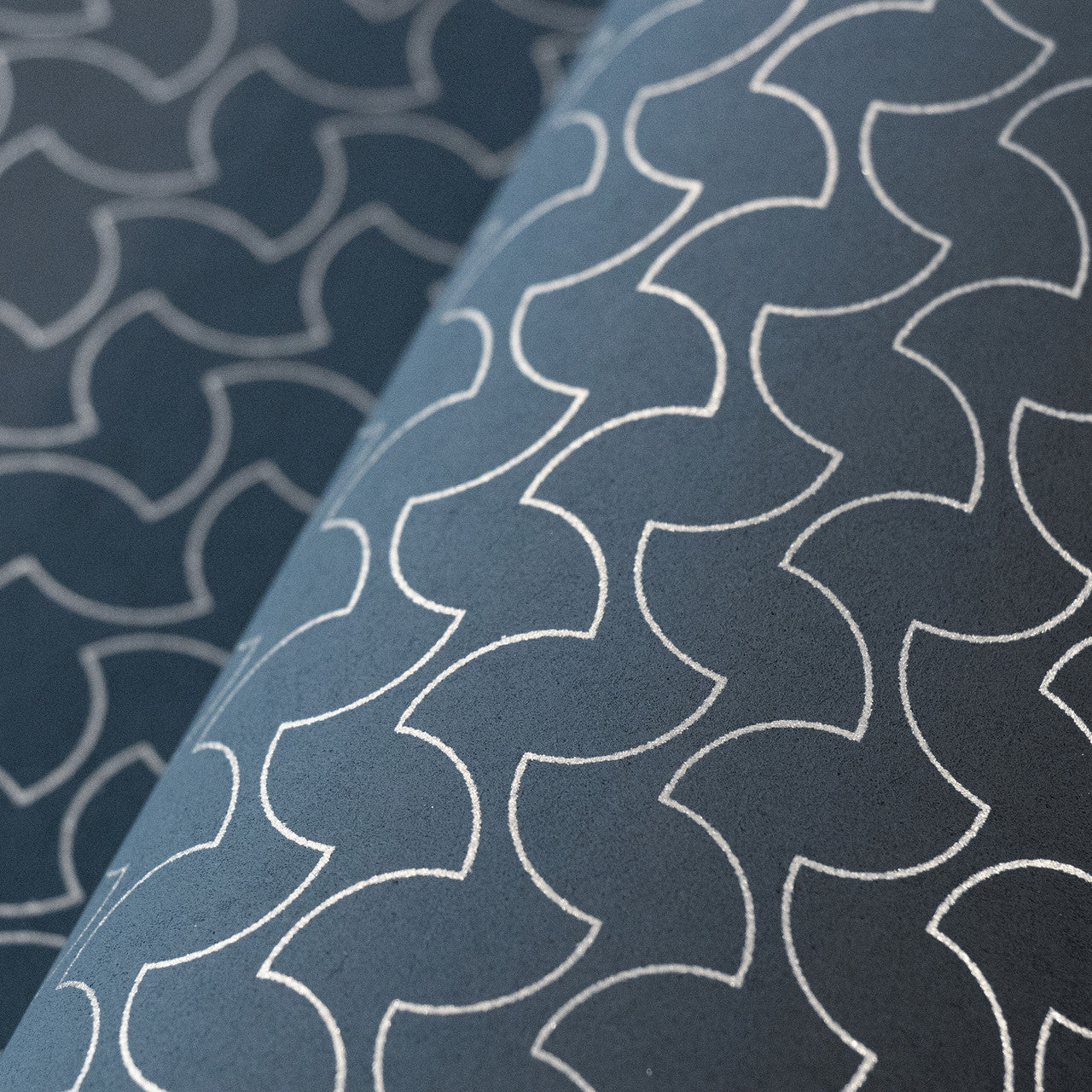 64667 Balance Night Blue Slow Living Wallpaper By Hohenberger