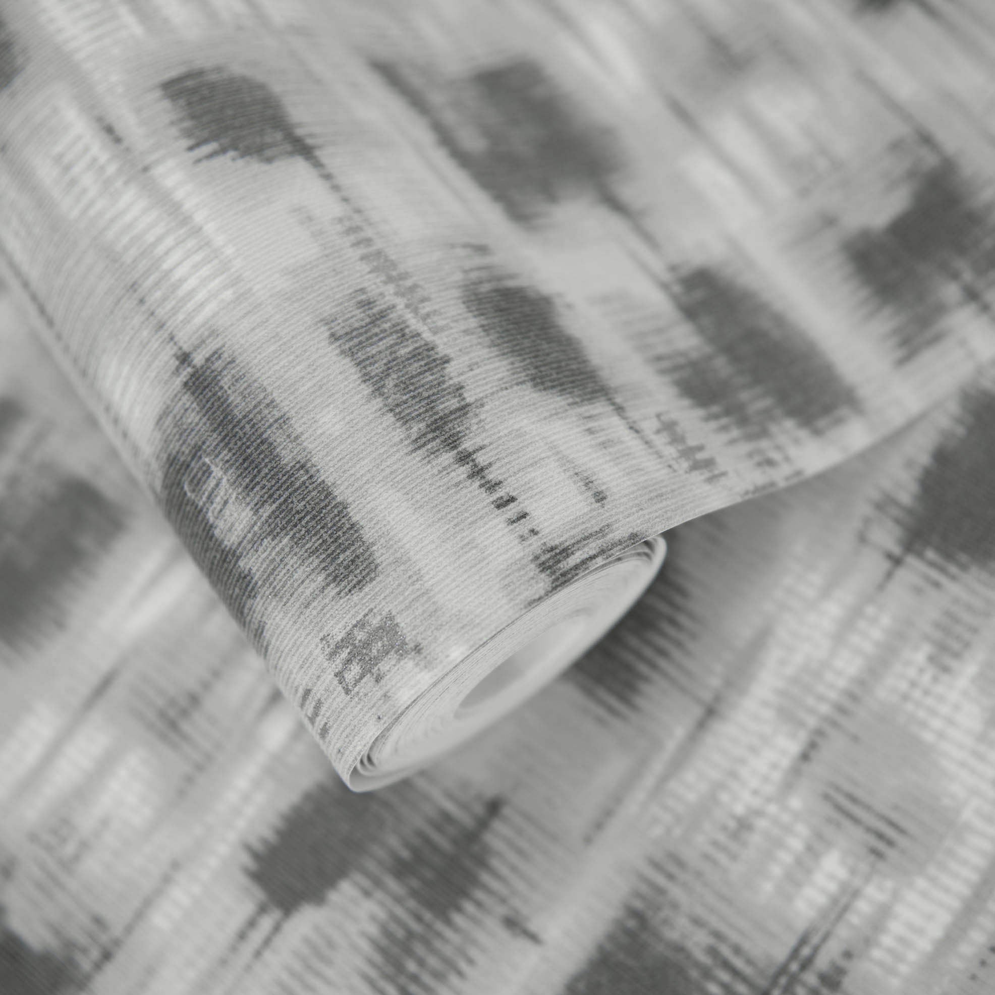 65766 Felino Black Cerra Wallpaper by Galerie - Roll