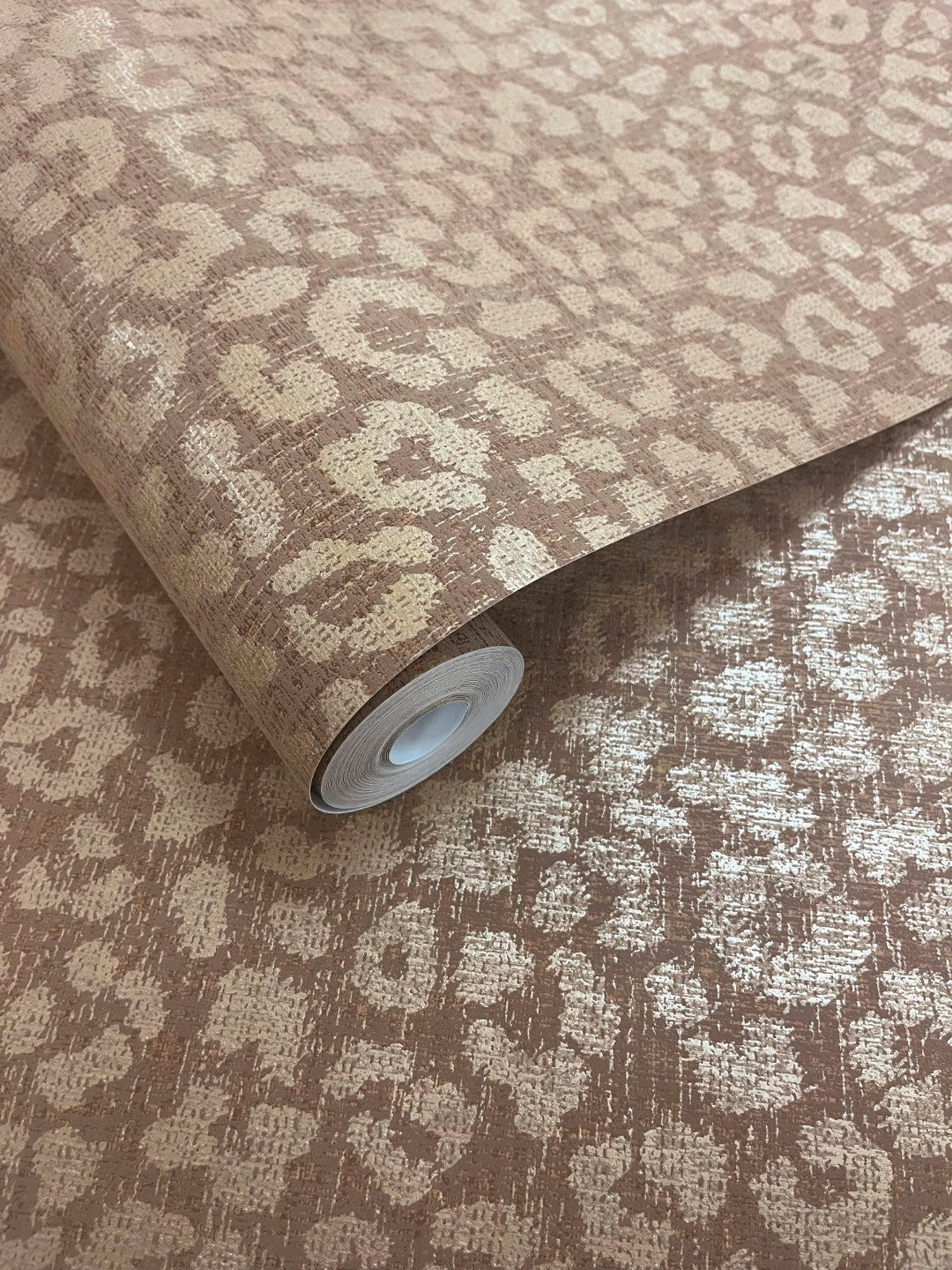 66301 Sunda Rust Wallpaper by Holden Decor