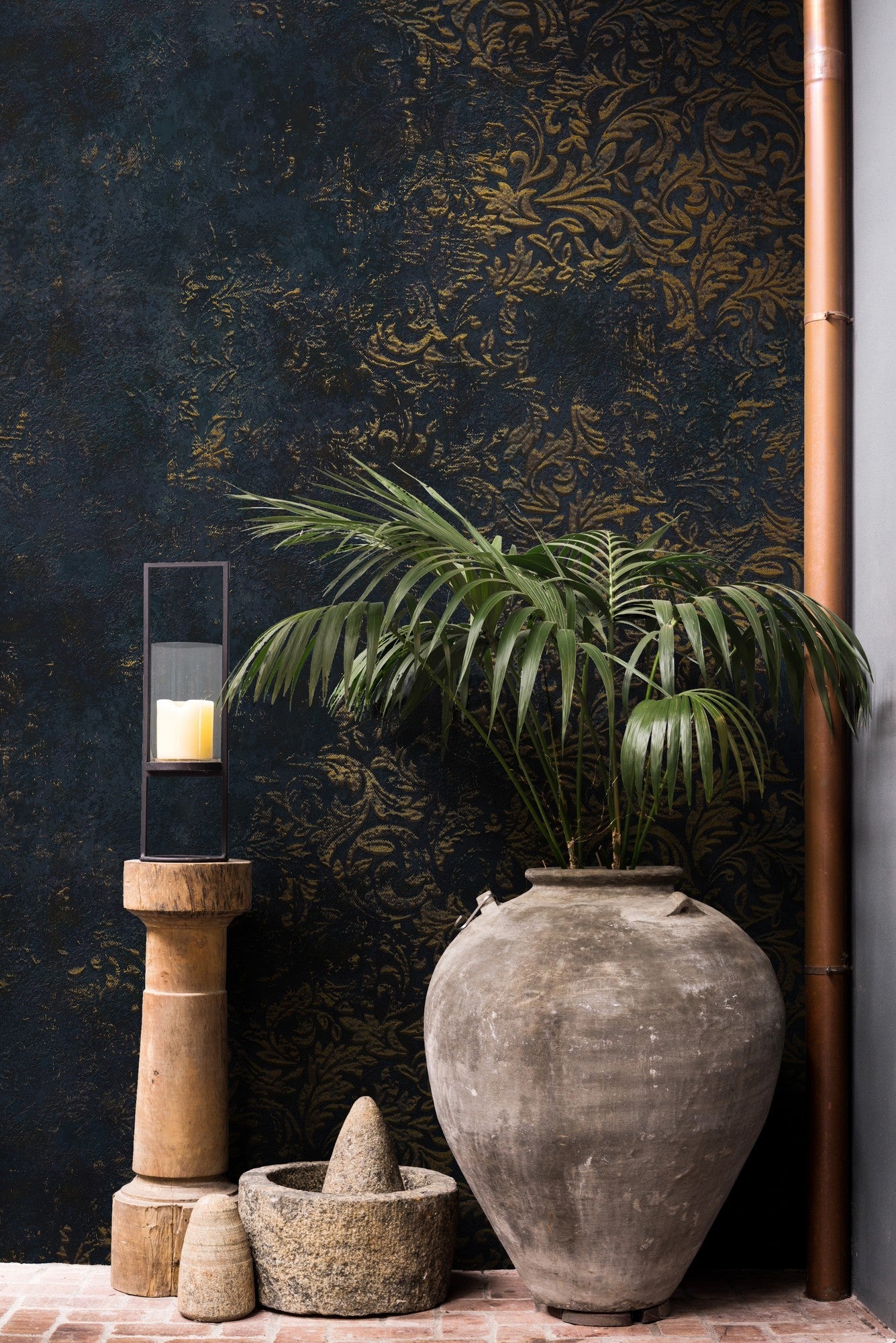 6800623 Brocade Gold Random Papers II Mural by Coordonné