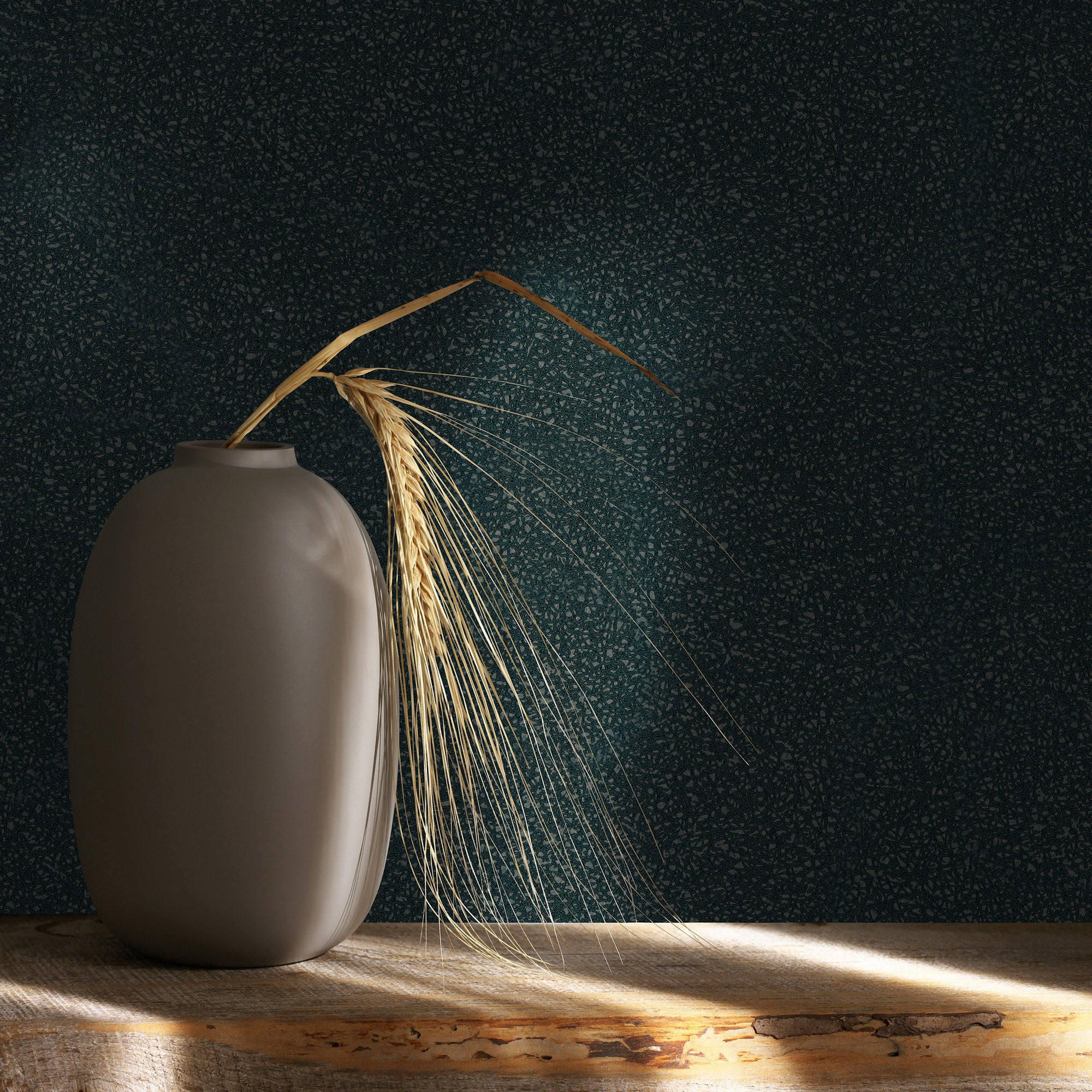 6817-30 Plain Modern Home Black Wallpaper By Galerie