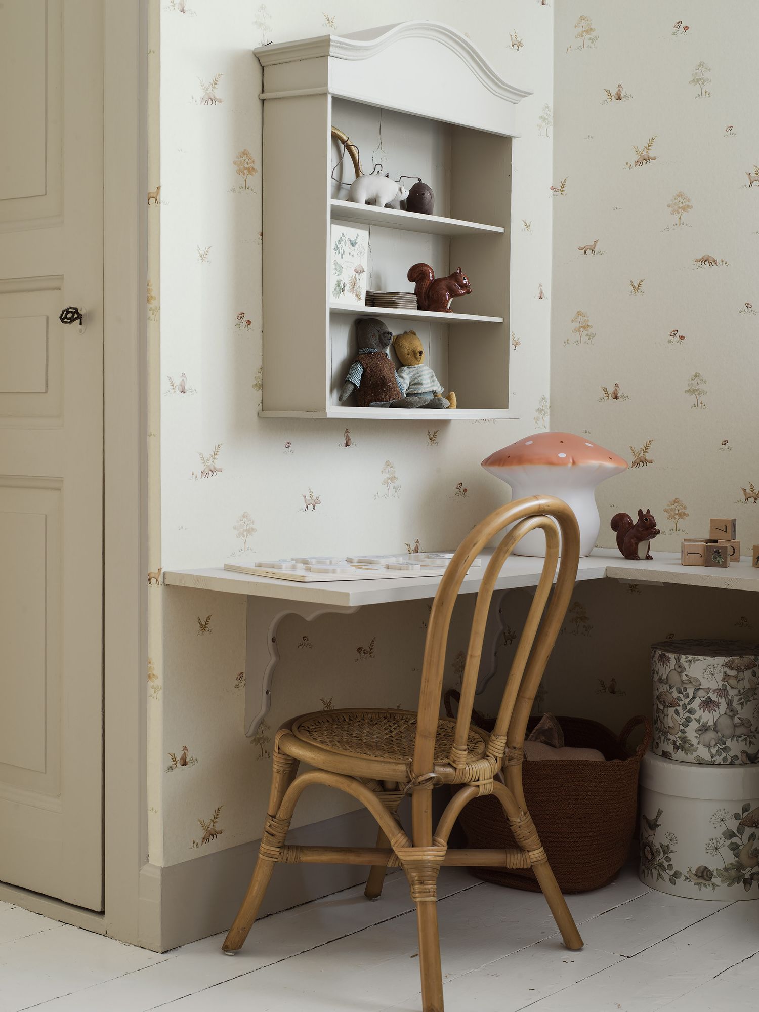 6923 Little Fox Beige and Multi Wallpaper by Boråstapeter